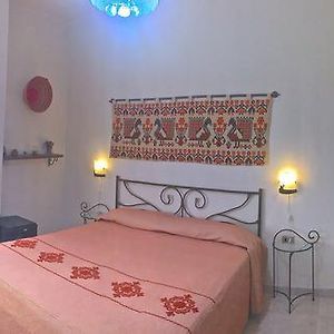 Camera con letto king size